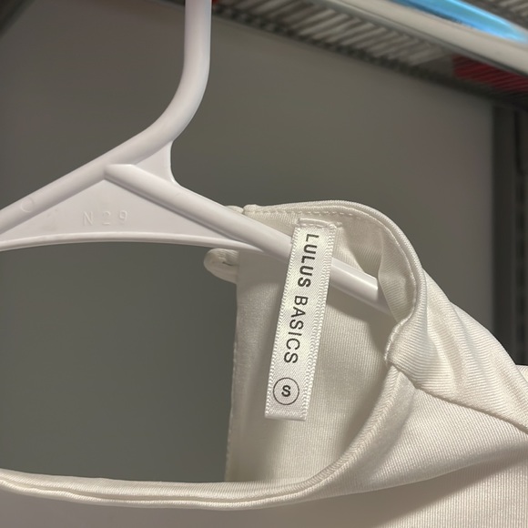 Lulus white funnel neck body suit. Lulus basics. White - Picture 4 of 4